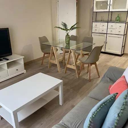 Piso Completo En Muy Cerca De La Playa Apartment *