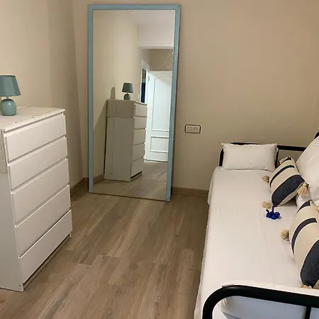 Apartment Piso Completo En Muy Cerca De La Playa Gijon