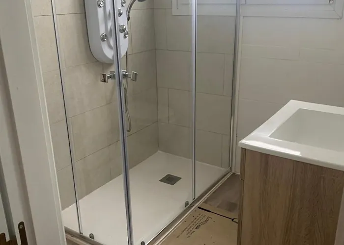 Piso Completo En Muy Cerca De La Playa *