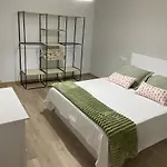 Piso Completo En Muy Cerca De La Playa * Gijon