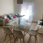 Piso Completo En Muy Cerca De La Playa